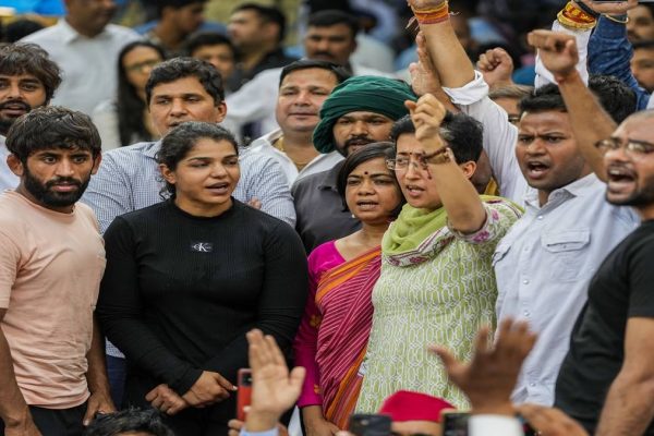AAP extends support to protesting wrestlers, urges PM Modi to ensure they get justice