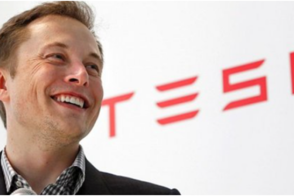 Tesla Former CEO Criticizes Elon Musk’s Plan: May Need to Reconsider