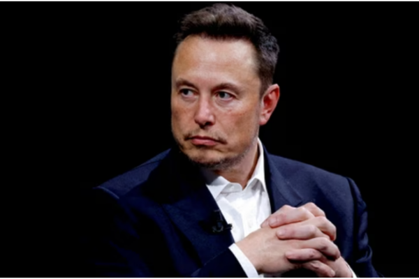 Elon Musk Envisions ‘Empowering’ AI Candidate Winning US Elections in 2032.