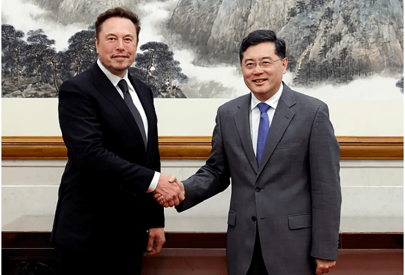 US Business Figure Condemns Elon Musk’s China Preference as Detrimental to India’s Interests.